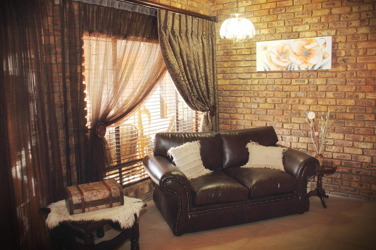 Belle Vue Guesthouse ฮาร์ทบีสบูร์ท ภายนอก รูปภาพ