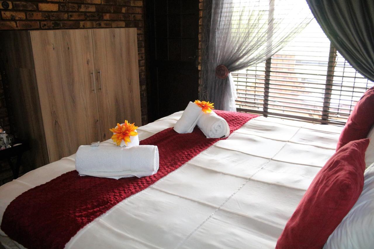 Belle Vue Guesthouse ฮาร์ทบีสบูร์ท ภายนอก รูปภาพ