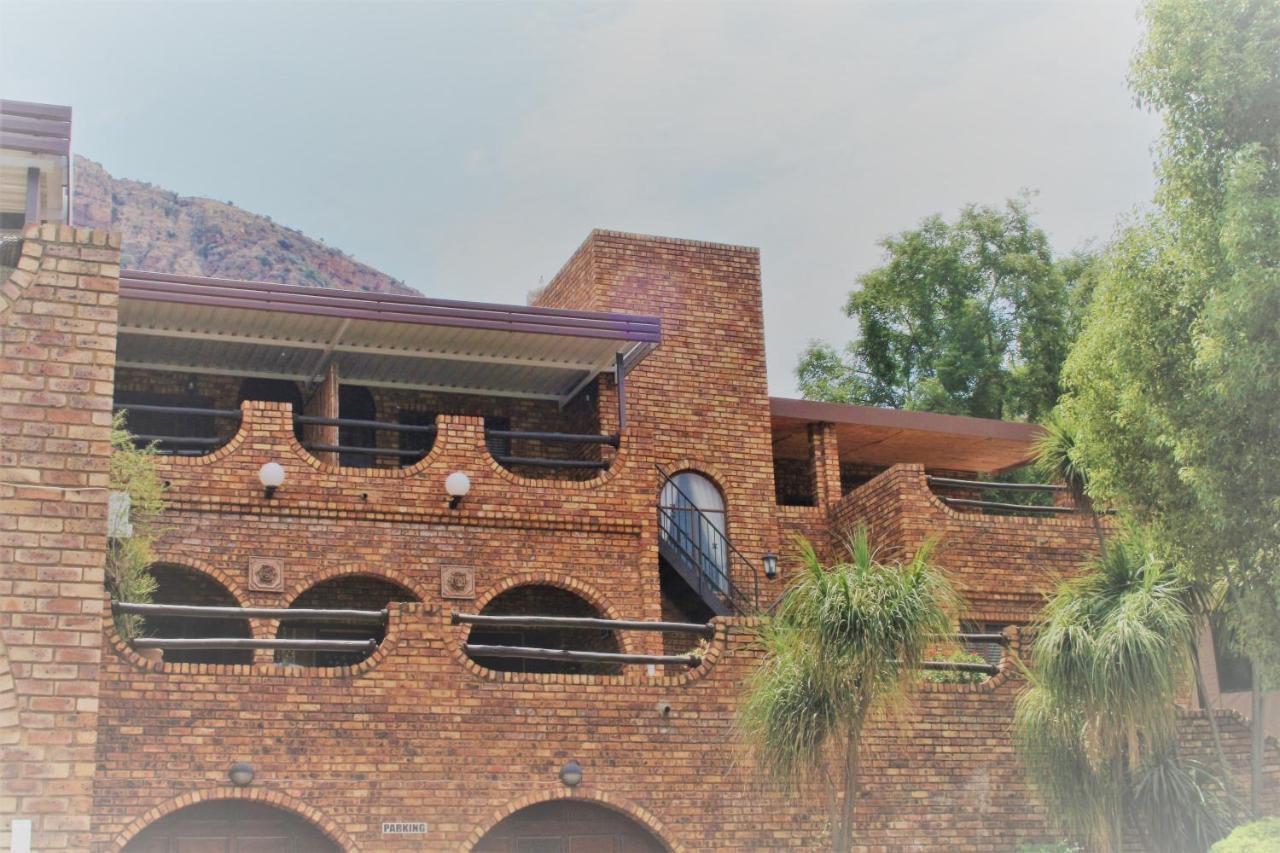 Belle Vue Guesthouse ฮาร์ทบีสบูร์ท ภายนอก รูปภาพ