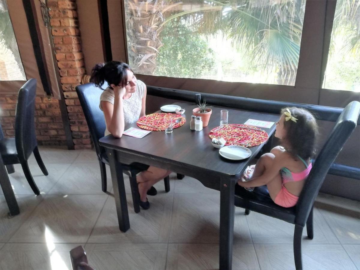 Belle Vue Guesthouse ฮาร์ทบีสบูร์ท ภายนอก รูปภาพ