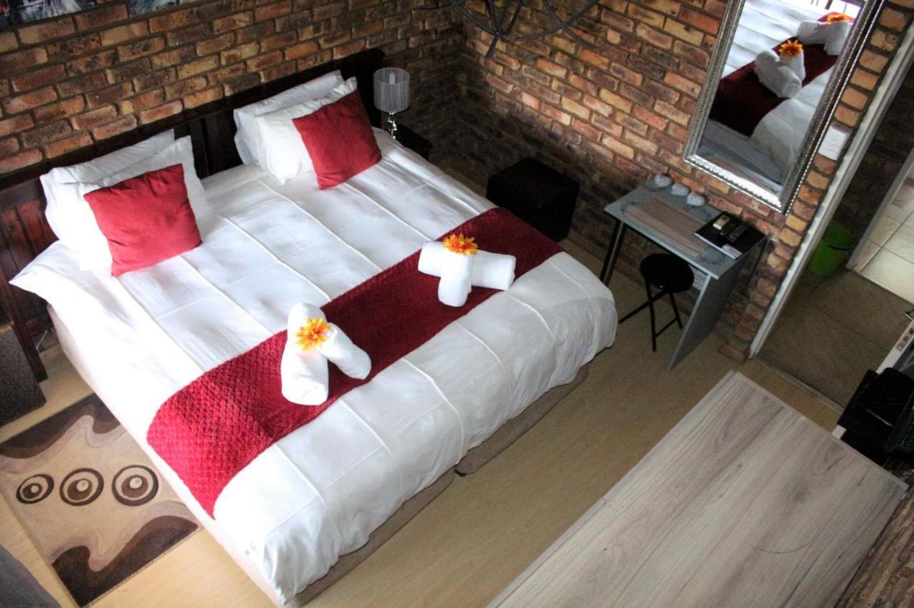Belle Vue Guesthouse ฮาร์ทบีสบูร์ท ภายนอก รูปภาพ