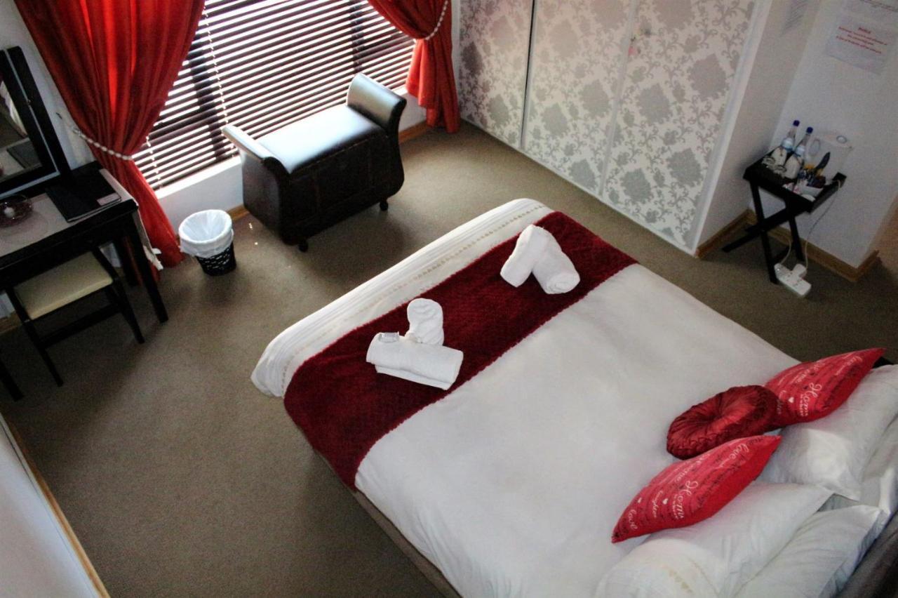 Belle Vue Guesthouse ฮาร์ทบีสบูร์ท ภายนอก รูปภาพ