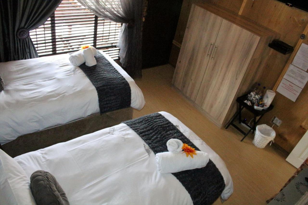 Belle Vue Guesthouse ฮาร์ทบีสบูร์ท ภายนอก รูปภาพ